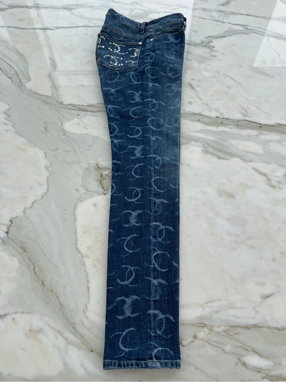 CHANEL 23B DARK BLUE CC SILVER SEQUINS SKINNY JEAN SIZE FR 34 / US 2
